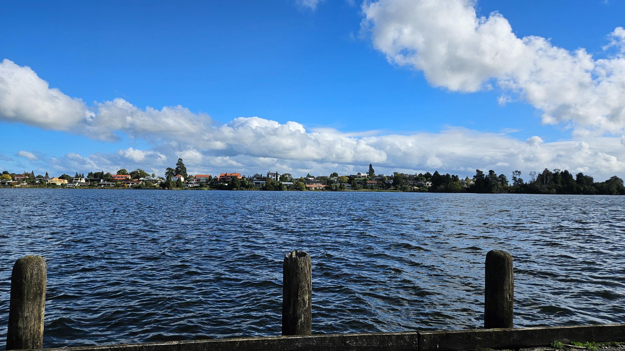 Hamilton Lake outlook beside the playground